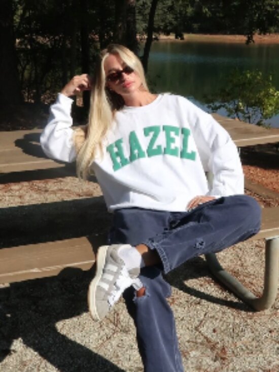 Hazel Boutique Sweaters - Hazel Boutique White Graphic Crewneck Sweatshirt Women's XL Oversized Pullover
